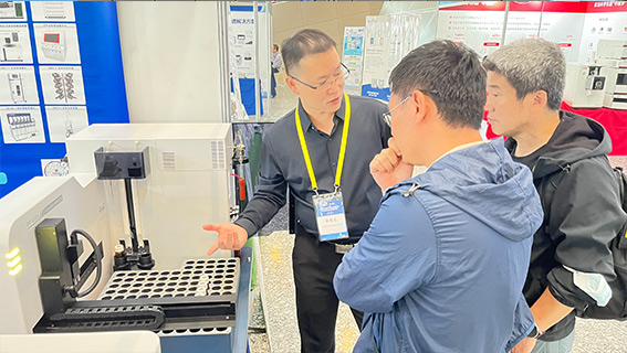 中儀宇盛參加中國(guó)化學(xué)會(huì)第24屆全國(guó)色譜學(xué)術(shù)報(bào)告會(huì)及儀器展覽會(huì)(圖8) 1-23101115033N02.jpg